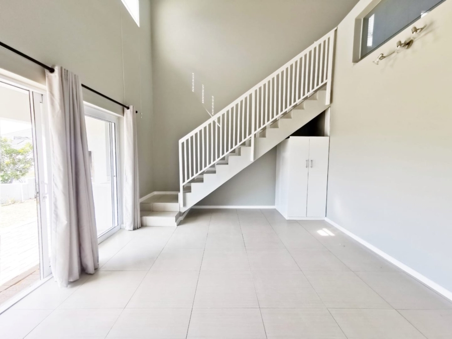 3 Bedroom Property for Sale in Kraaibosch Western Cape